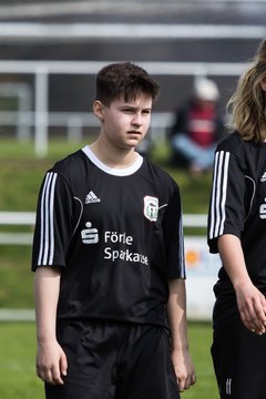Bild 222 - wBJ SV Henstedt Ulzburg - TSV Sch�nberg : Ergebnis: 5:2